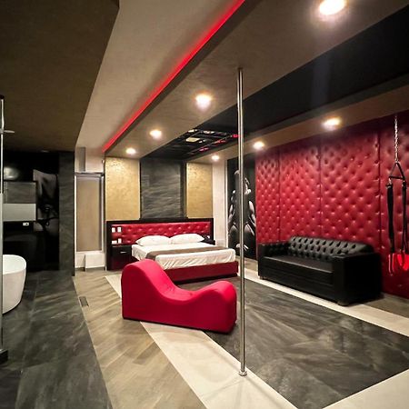 Motel Boutique Qatro Ensenada Ngoại thất bức ảnh