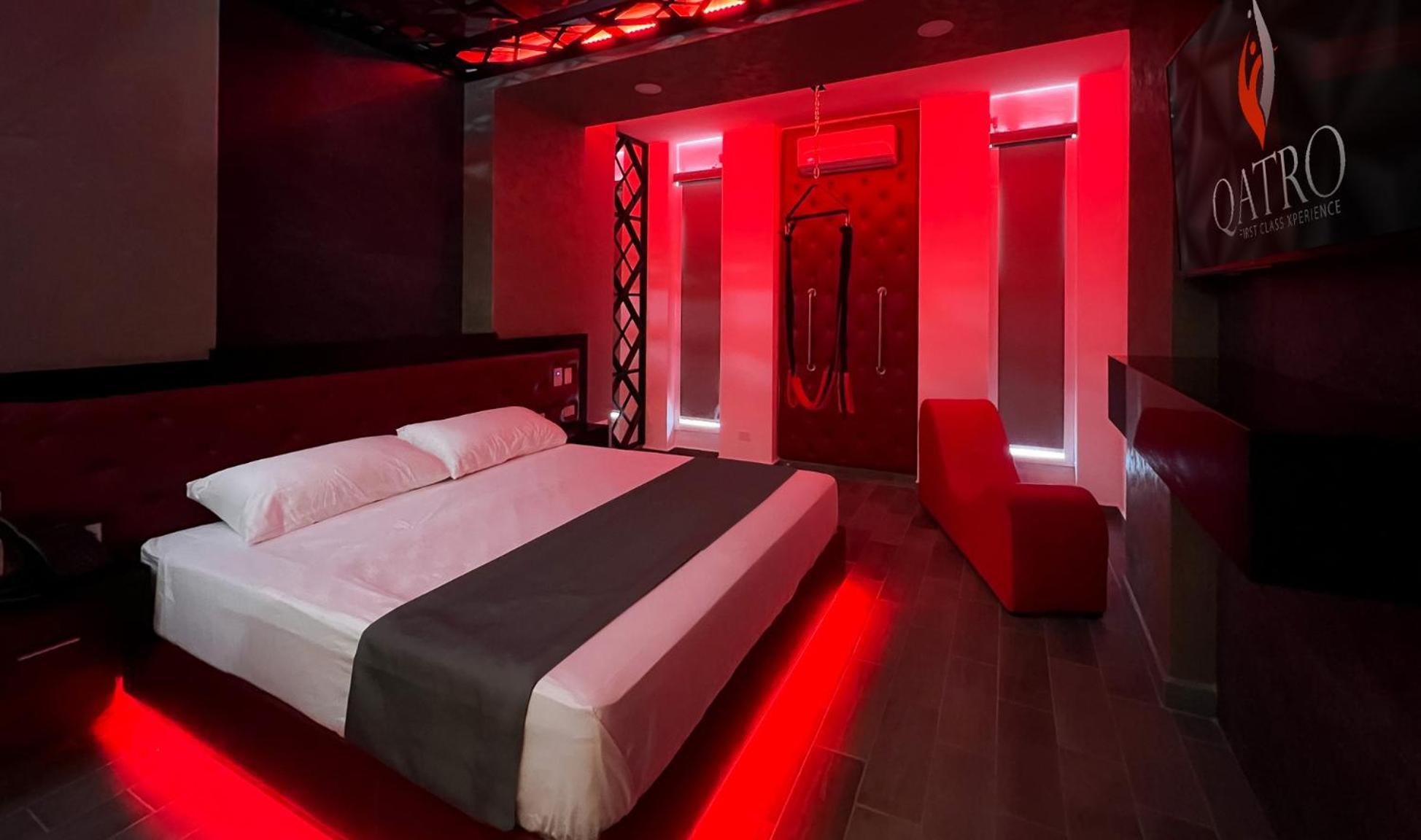 Motel Boutique Qatro Ensenada Ngoại thất bức ảnh