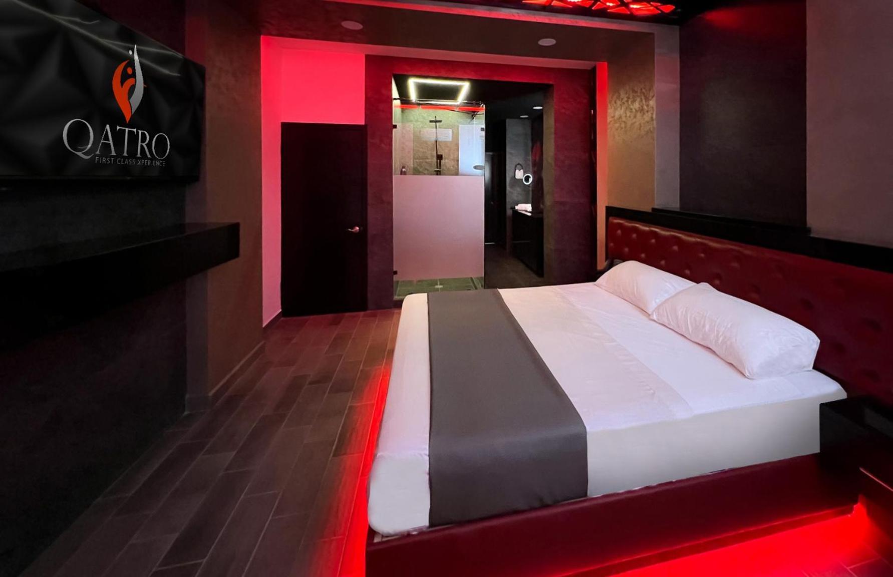 Motel Boutique Qatro Ensenada Ngoại thất bức ảnh