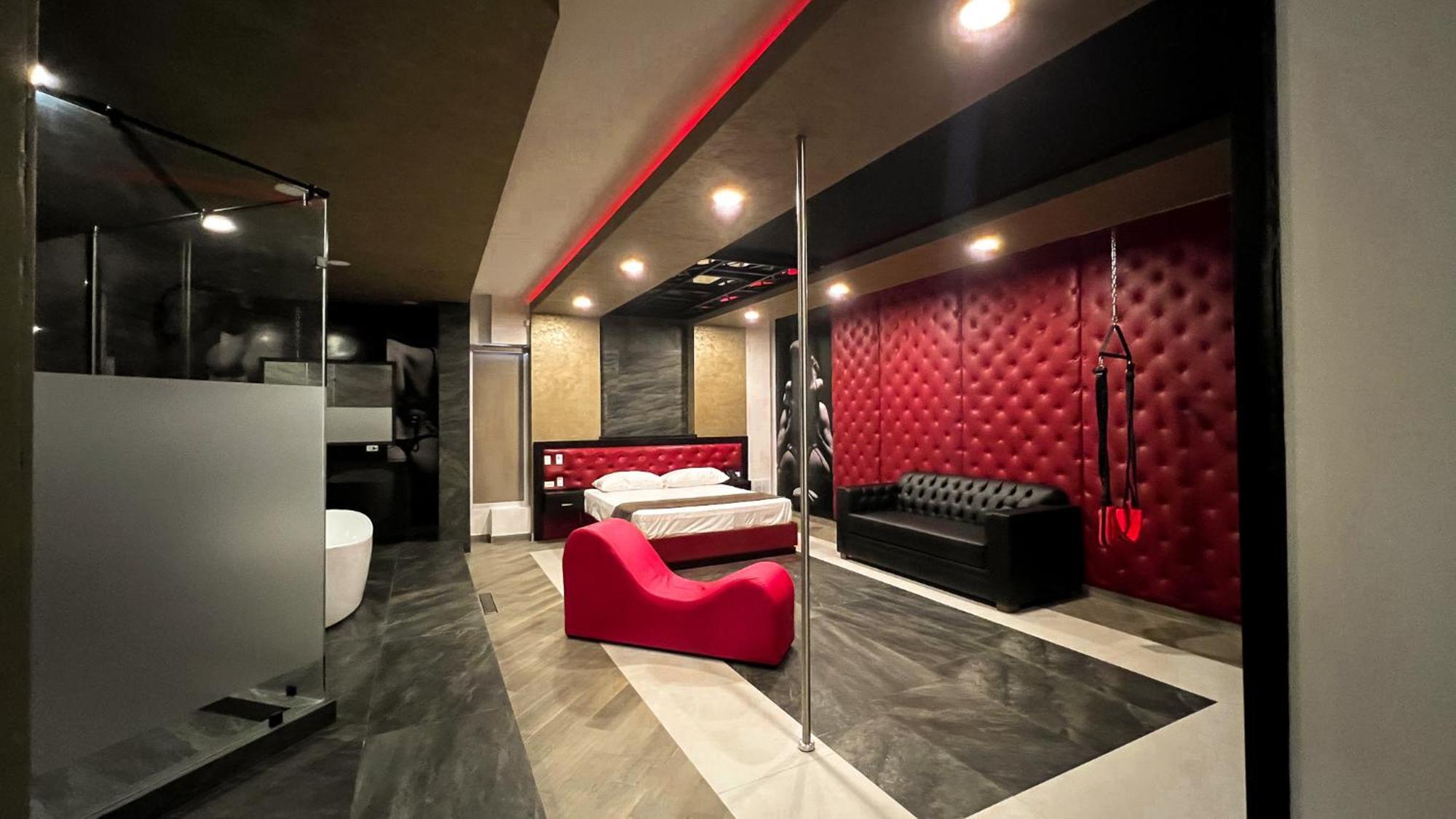 Motel Boutique Qatro Ensenada Ngoại thất bức ảnh